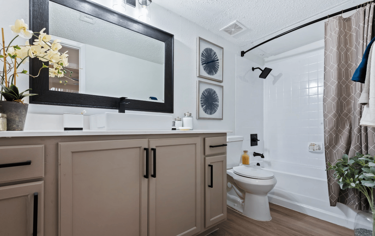 Enjoy Up To 8 Weeks Free!*Discount is applied for the first 2 months. 