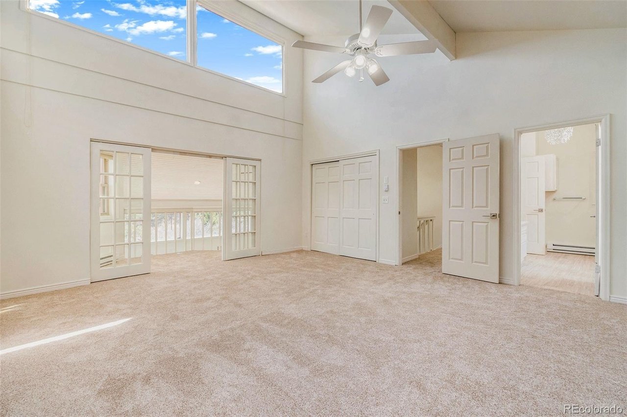 6225 Apache Dr