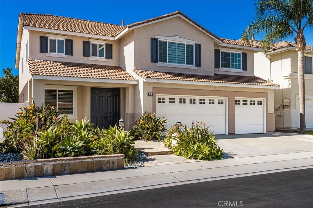 8 Tioga Pl