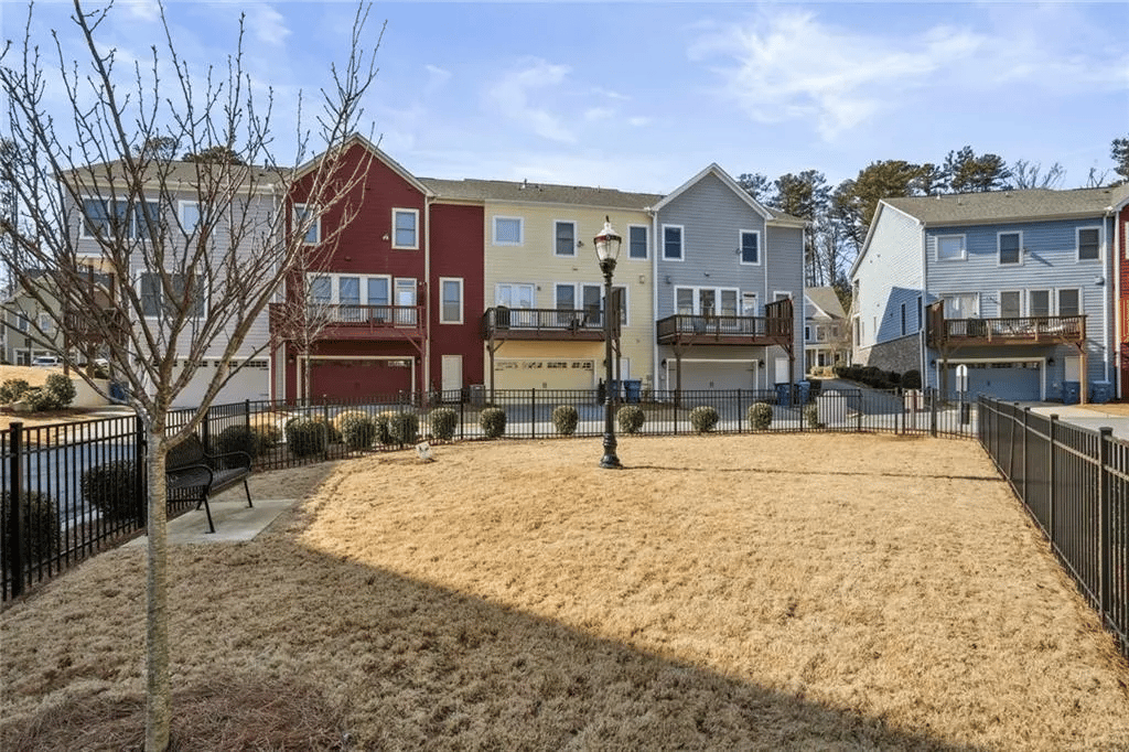 3882 Suwanee Green Pkwy