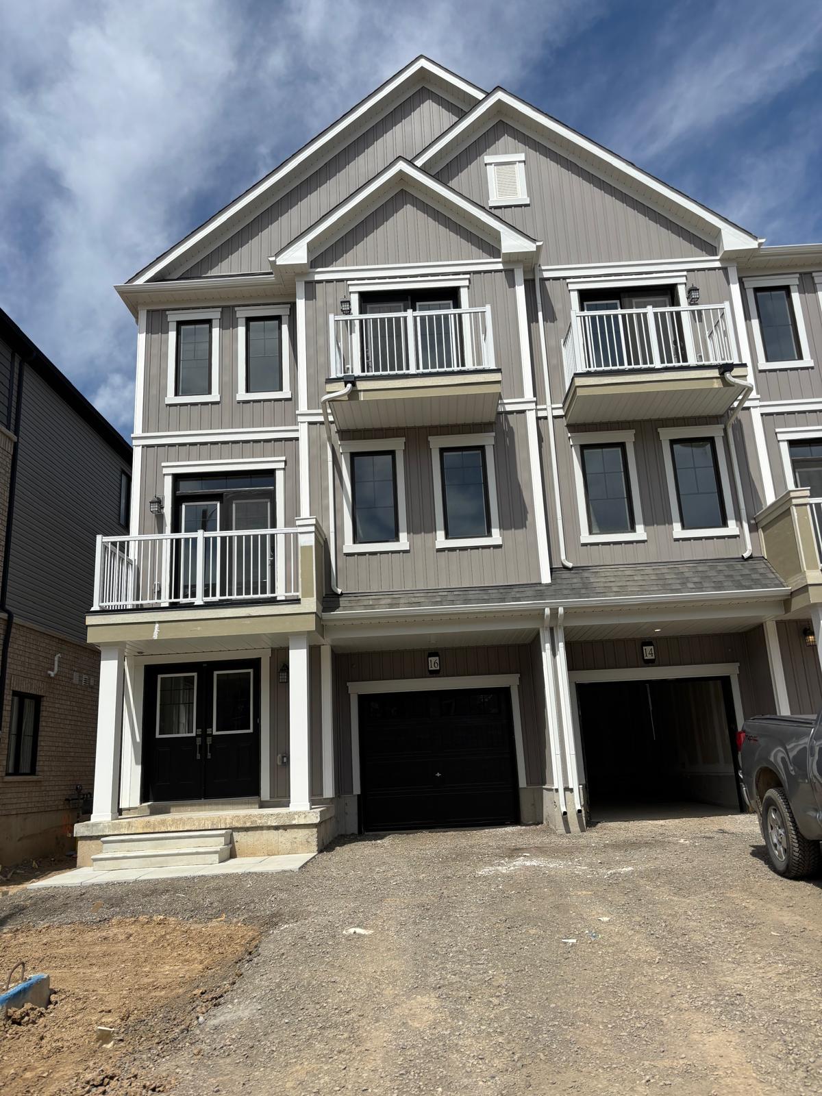 16 St Lawrence Road