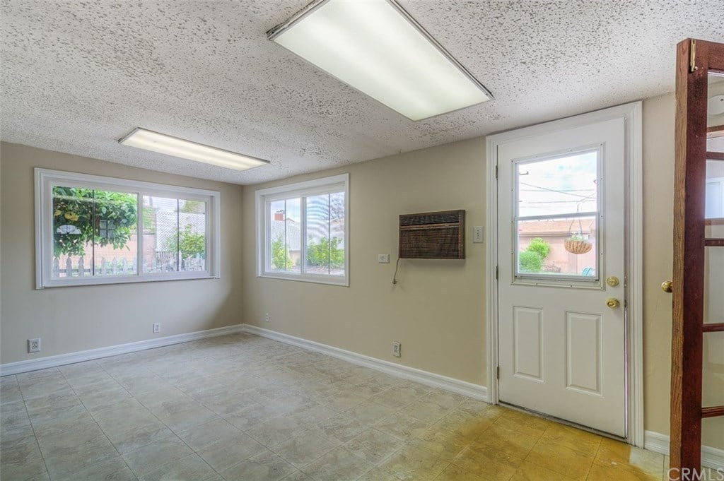 12341 Flagstone Pl