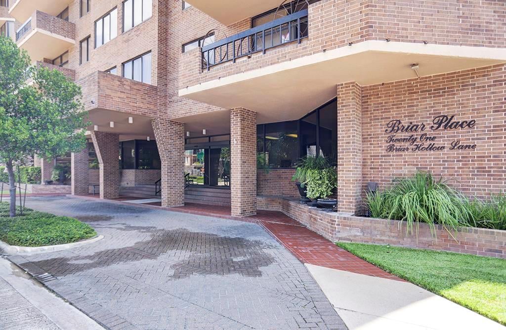 21 Briar Hollow Ln, #505