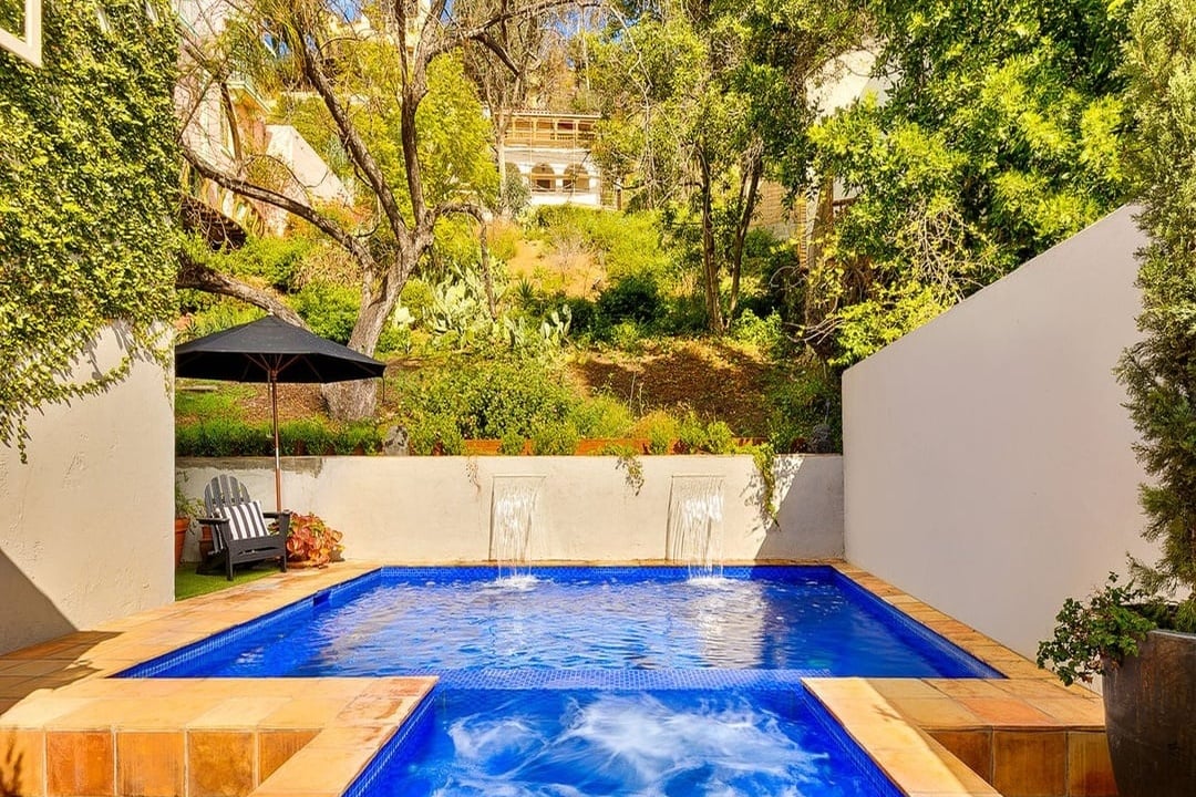 Halo Retreat, N Kings Rd, 90069