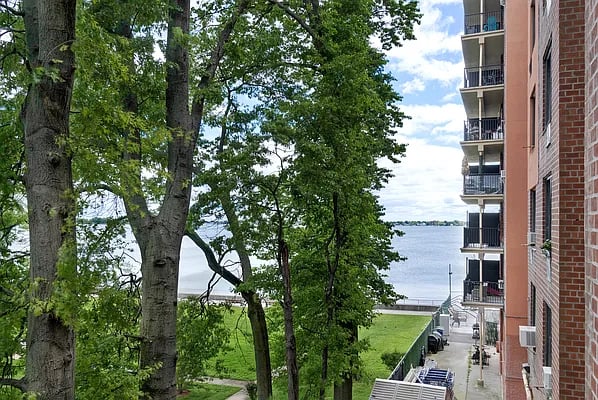 1130 Stadium Ave #2D