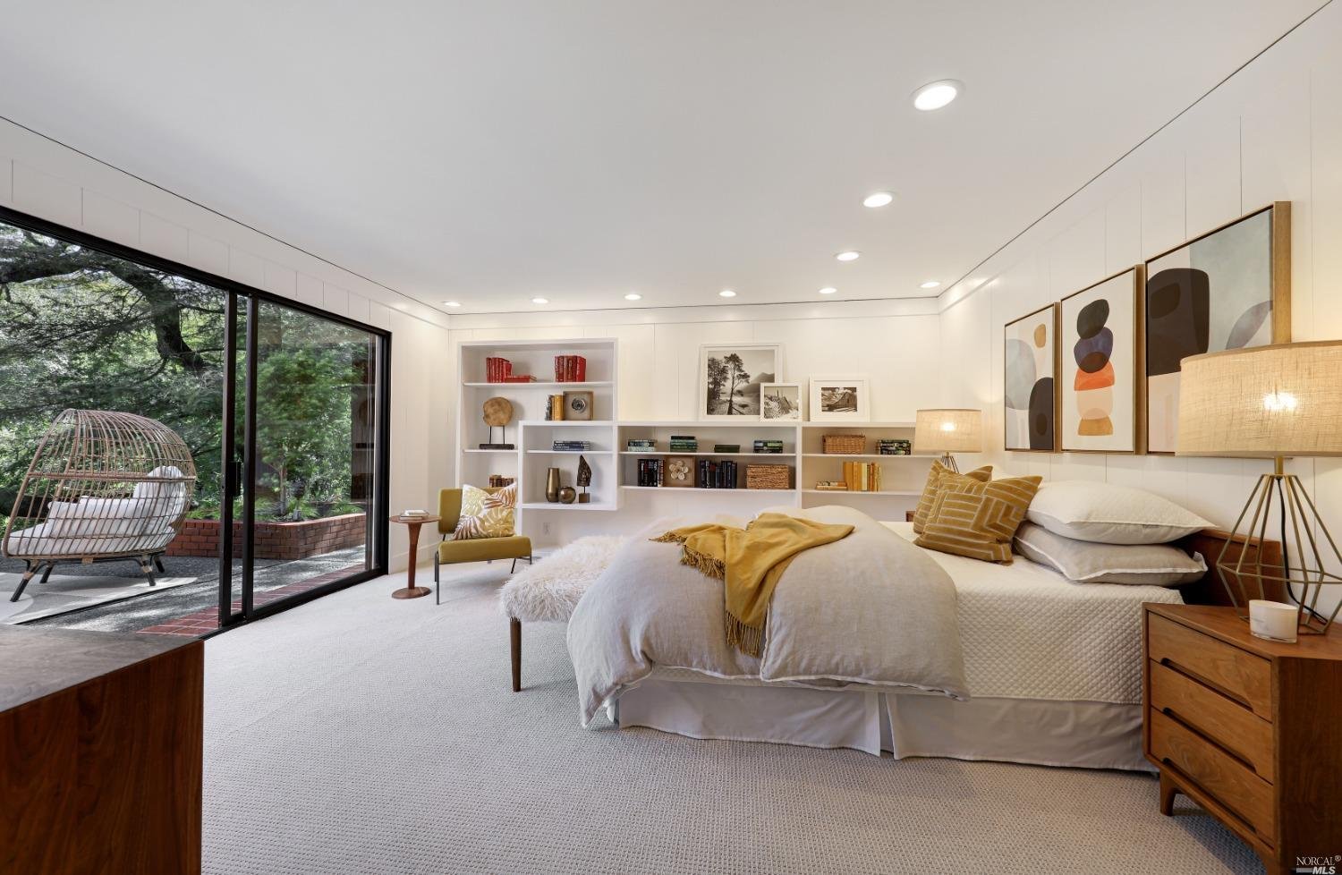 4 Spring Rd