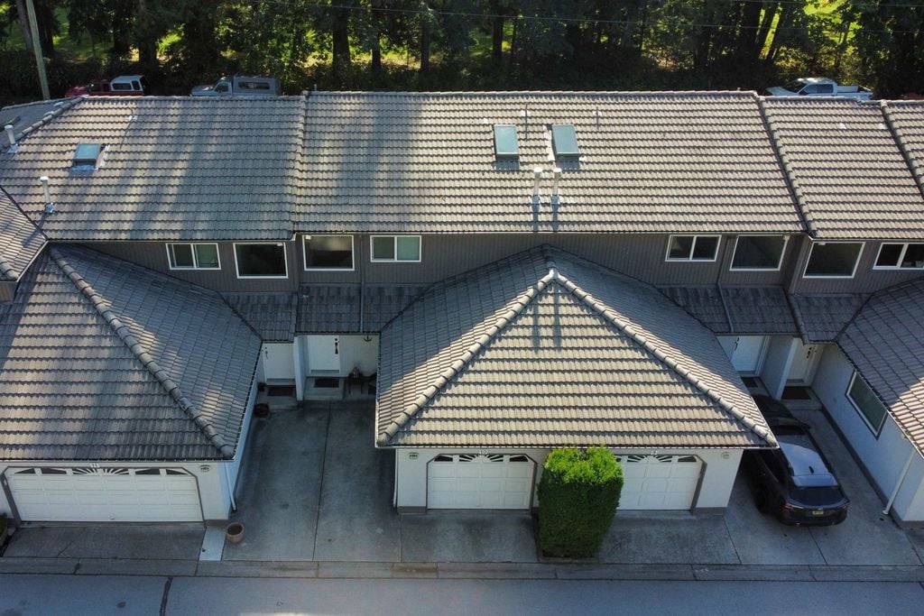 2401 Mamquam Rd, #10