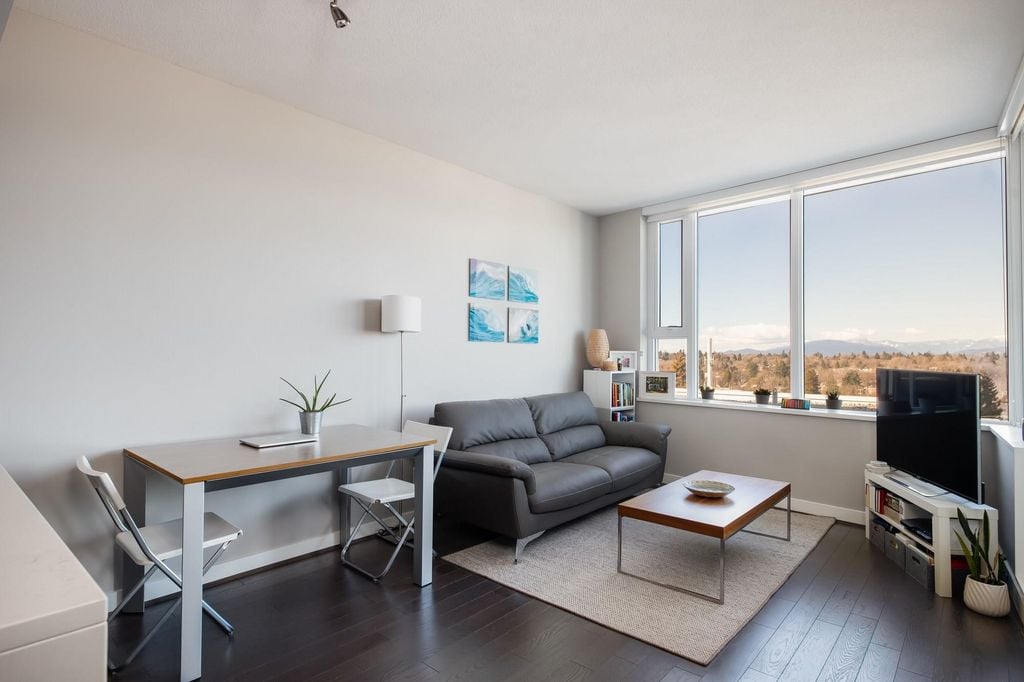 505 W 30th Ave, #602