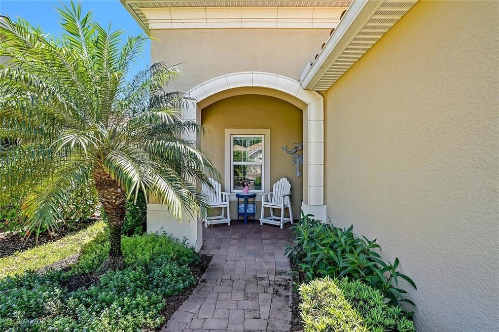 6913 Vista Bella Dr