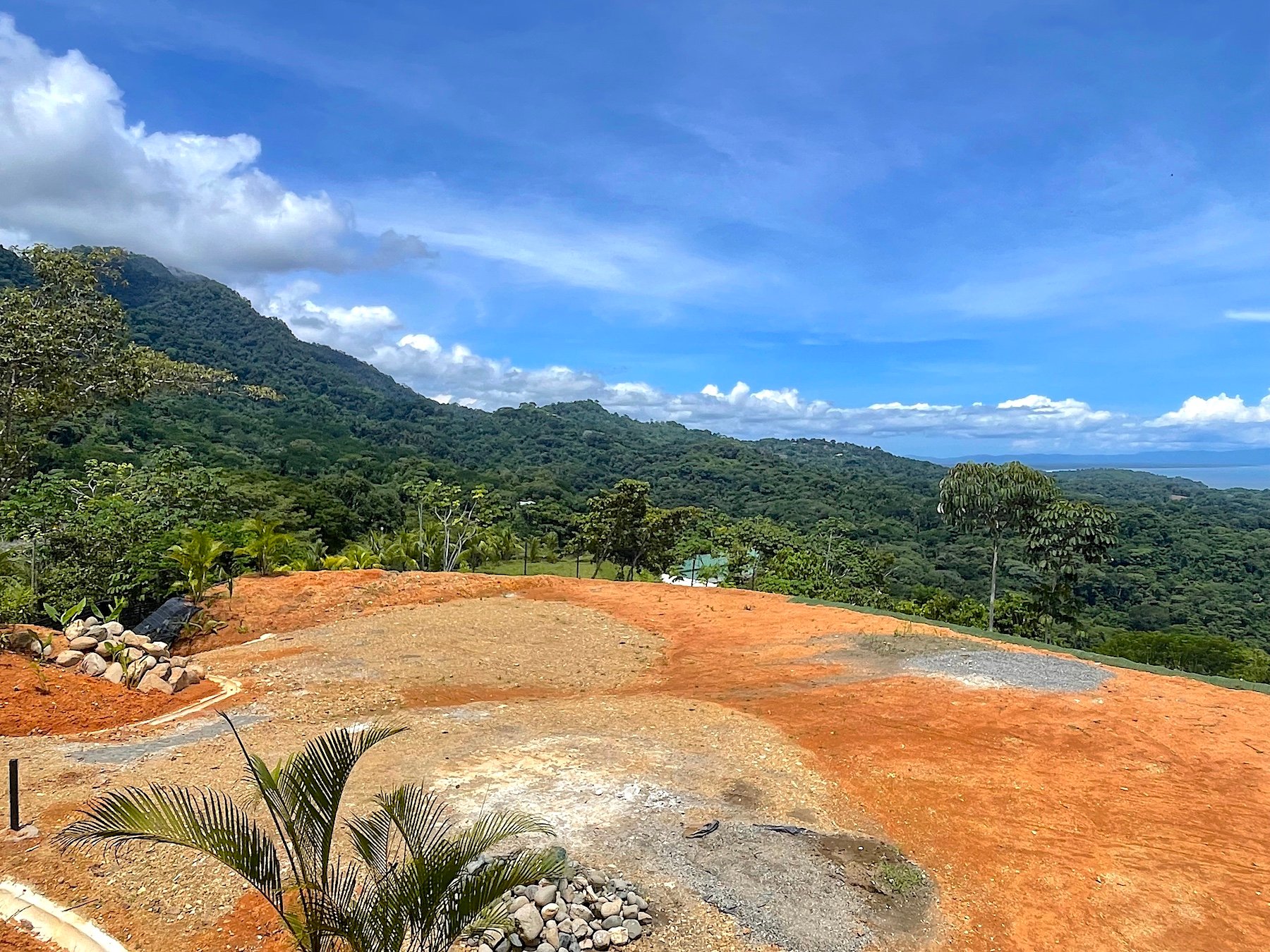 READY TO BUILD – EPIC OCEAN, ISLANDS, & MOUNTAIN VIEW PROPERTY
