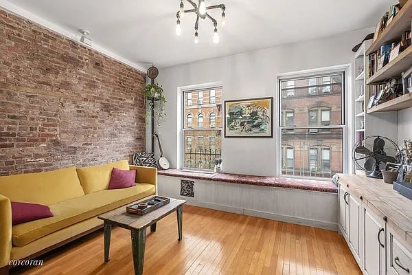 225 East 4th Street #16