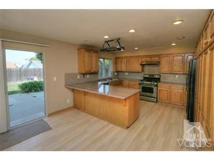 155 Brentwood Ave