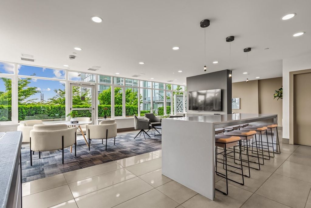 258 Nelson's Ct, #312