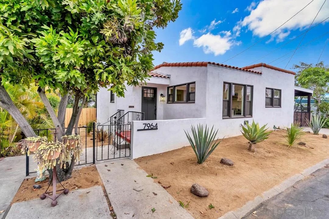 7964 El Capitan Dr