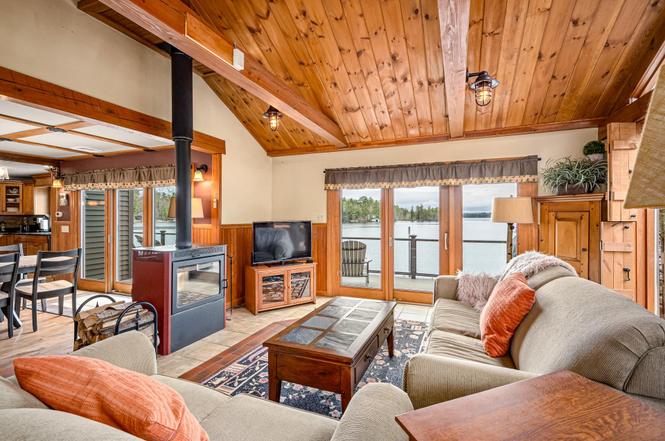 68 Cattle Landing Rd