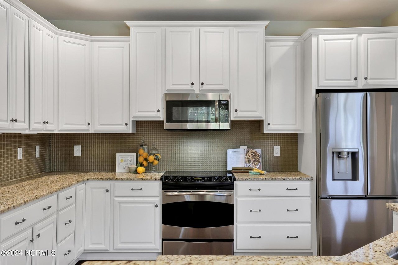 321 E Island View Dr