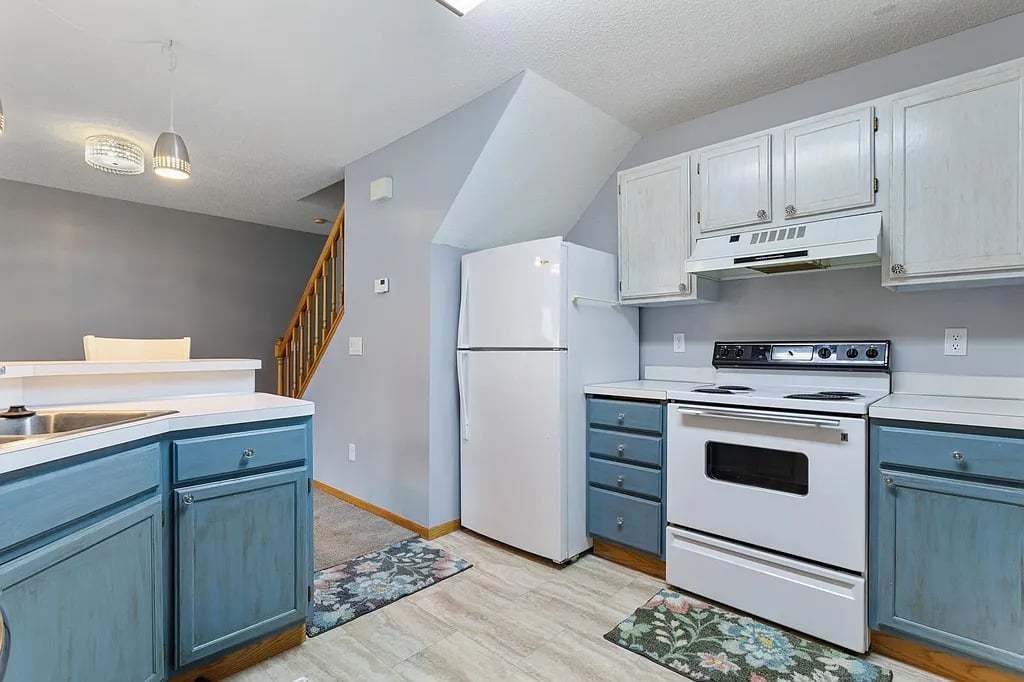 13151 Meadowood Way NW #134