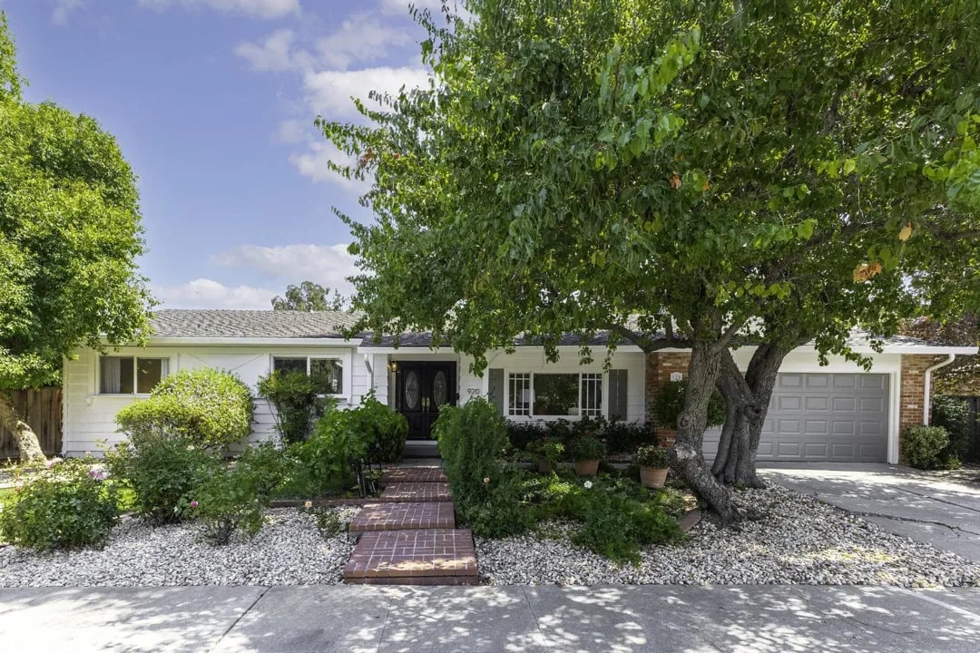 920 Savannah Ct