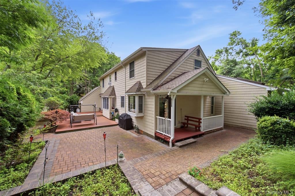 20 Eckernkamp Drive