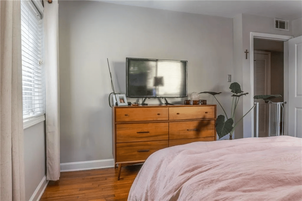 212 Berean Ave SE Apt 1