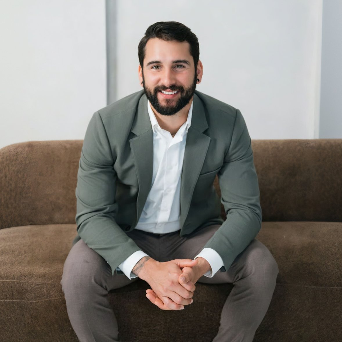 Yartemy Pinheiro Maitland, FL Real Estate Agent Headshot