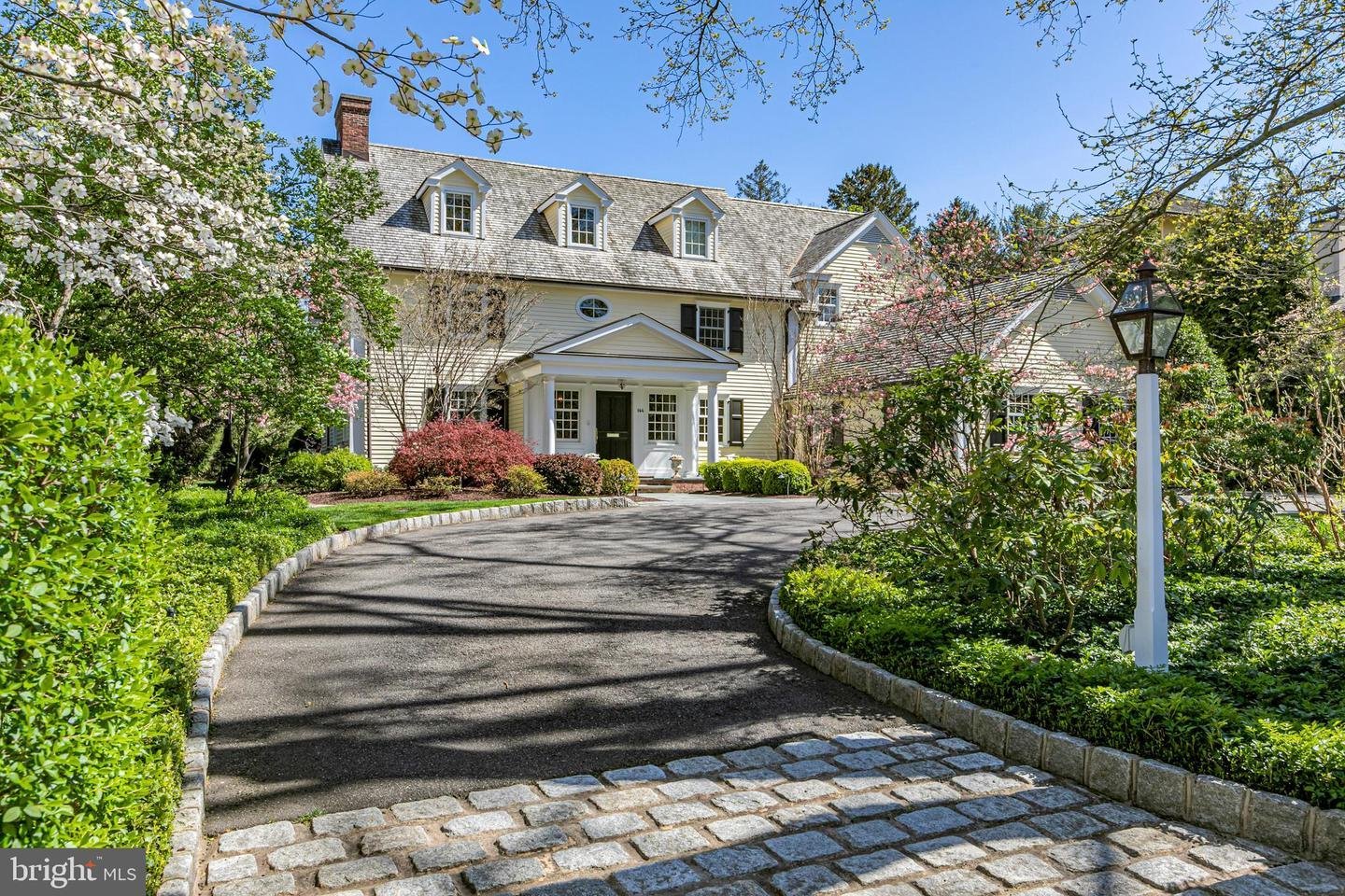144 Hodge Rd