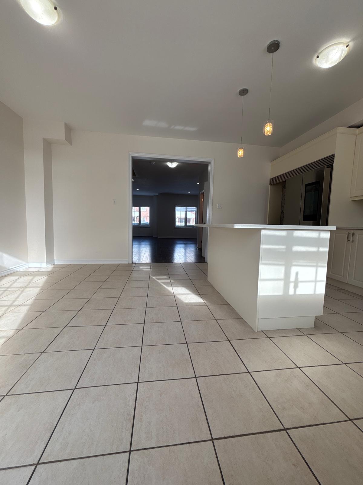 5 SAVAGE Drive, Hamilton, ON L0R 2H9