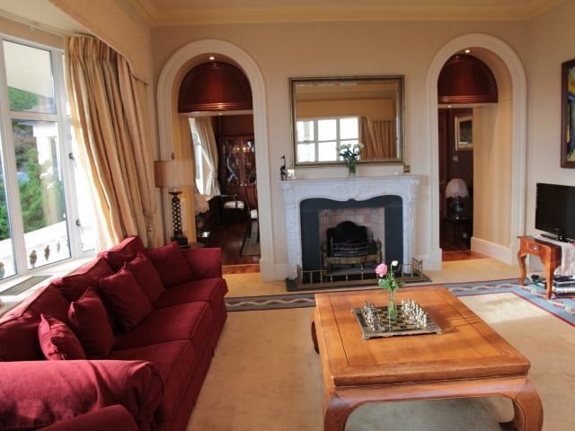 Elegant Villa - Dublin Ireland