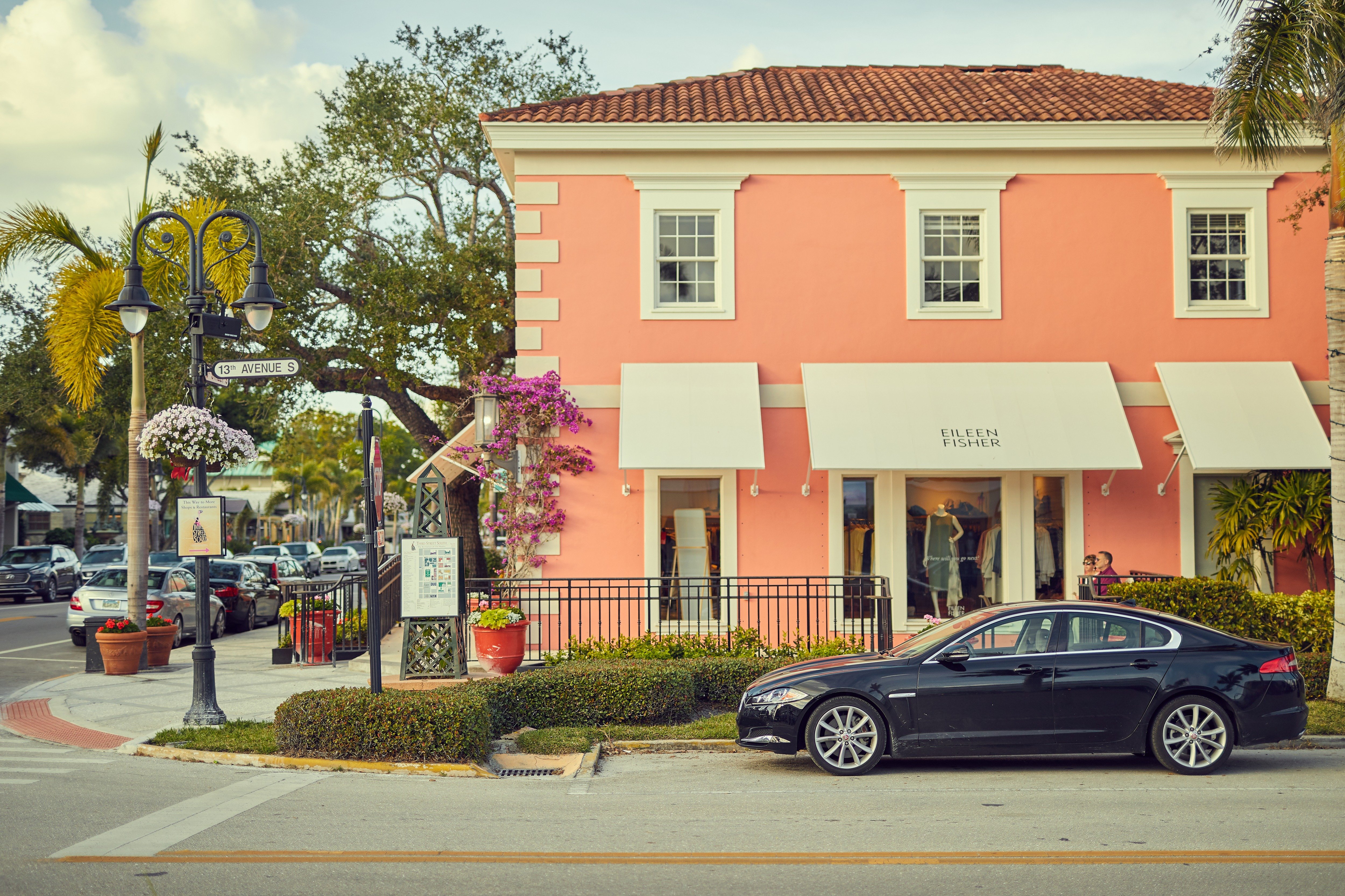 Olde Naples estate