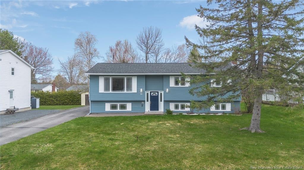 24 Bradley Avenue