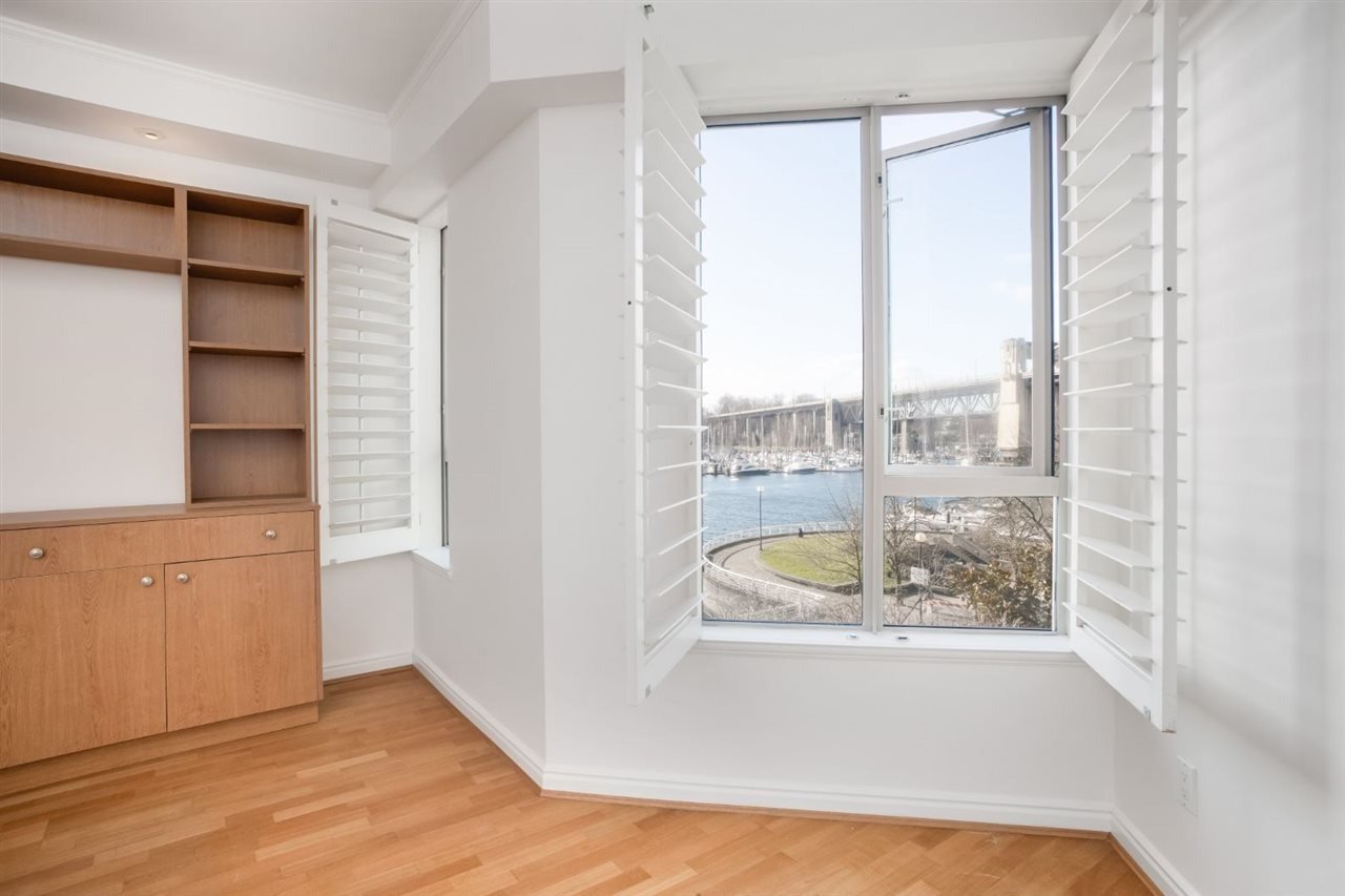 1600 Hornby St, #405