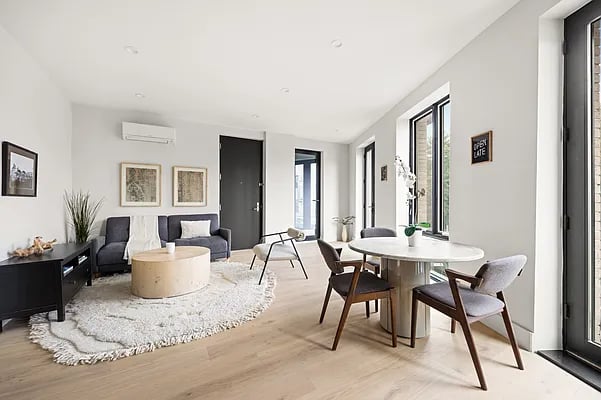 1048 Flushing Avenue #2L