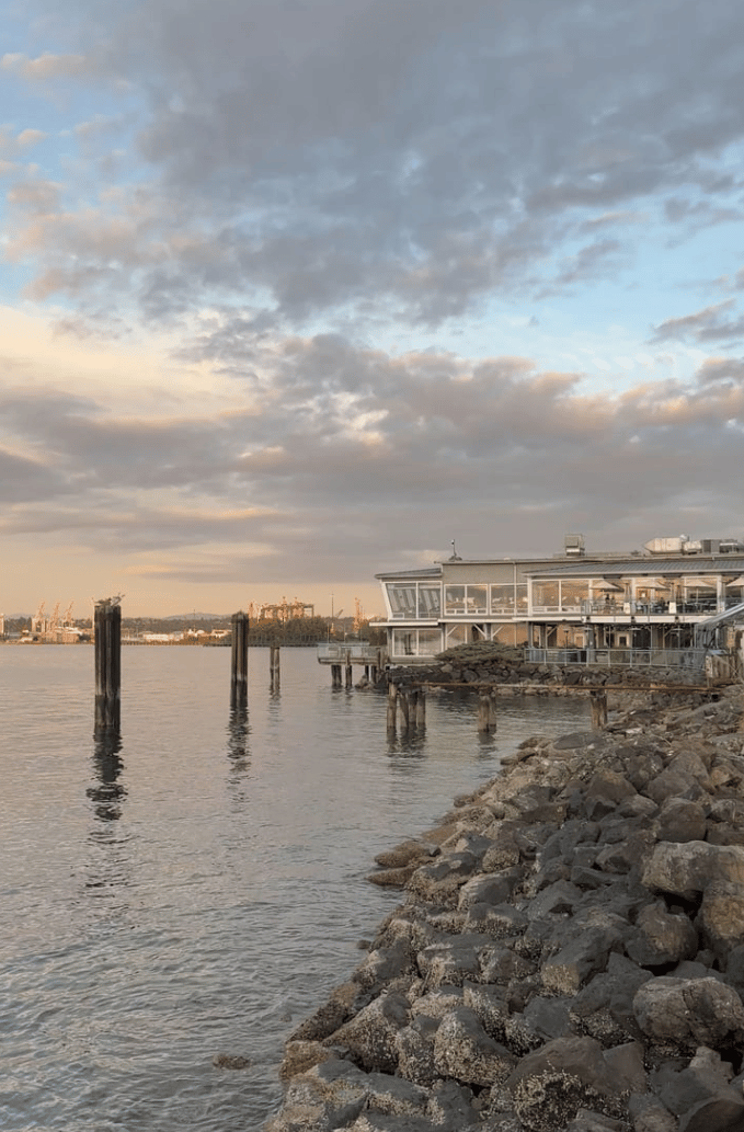 saltys restaurant on alki beach at sunset in Seattle