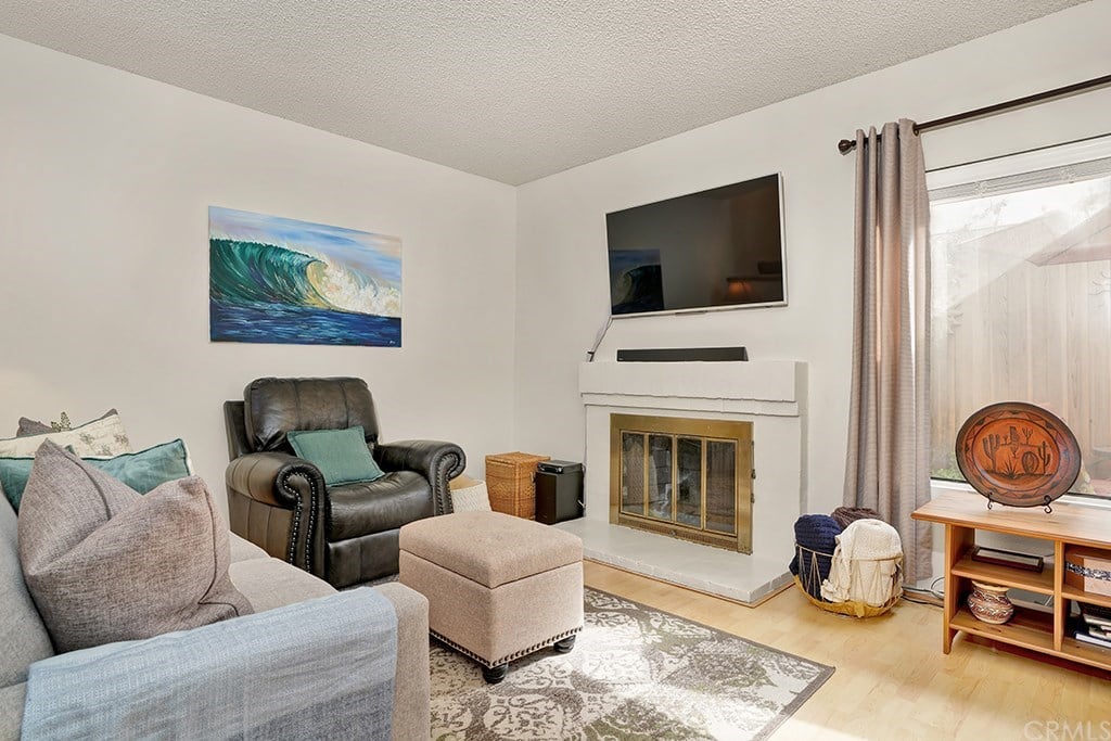 939 W 19th St, Unit C7