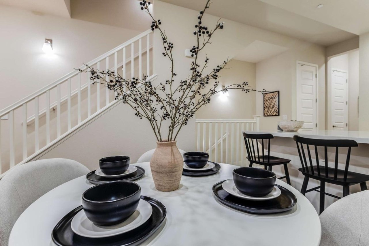 2811 Toro Dr