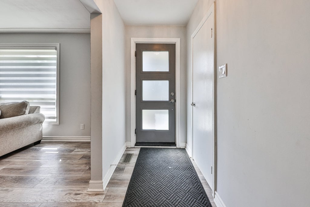 419 Erindale Drive, Burlington 