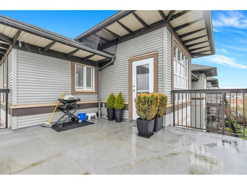 6815 188 Street, #410