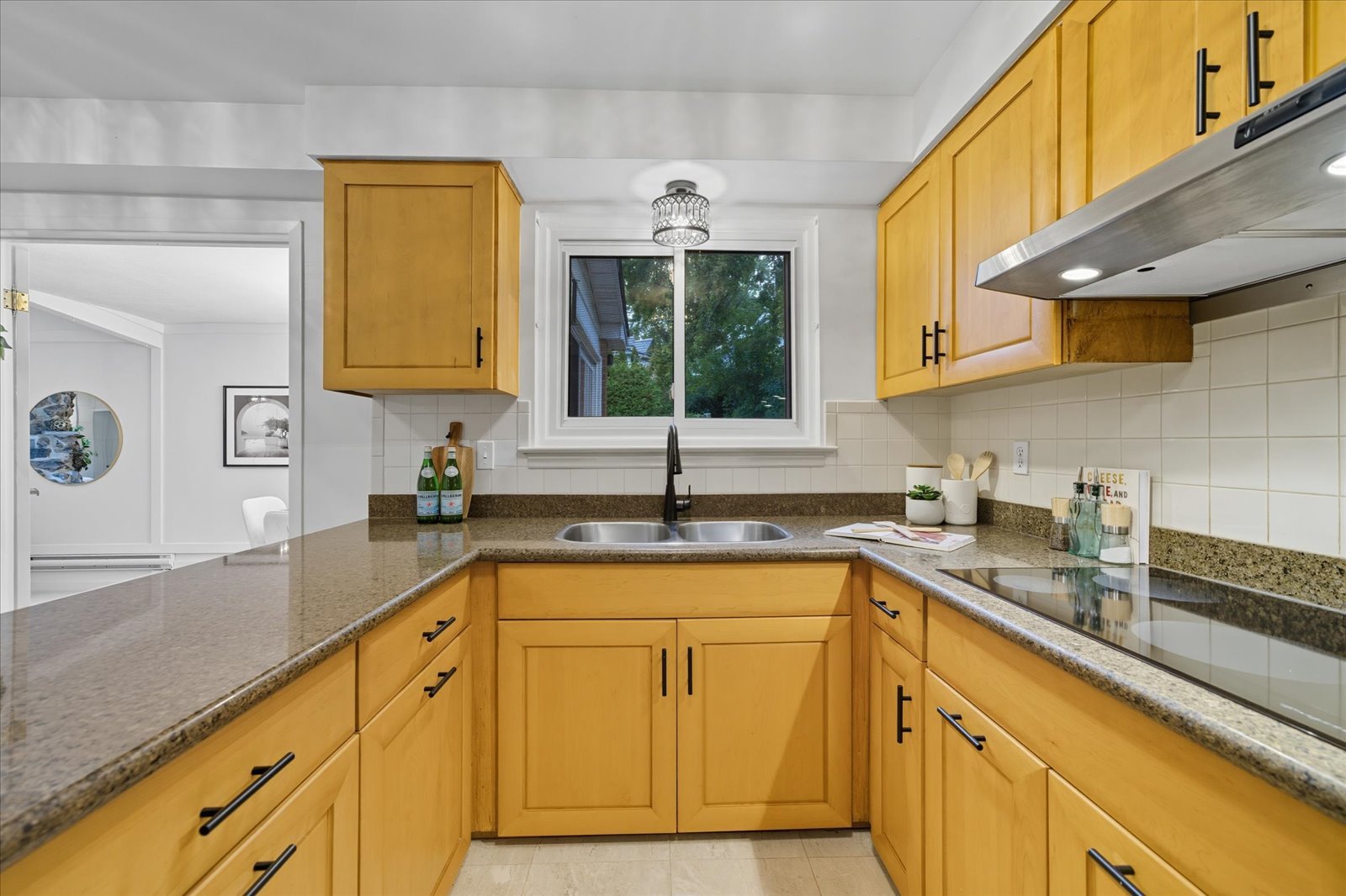 28 Christman Crt 