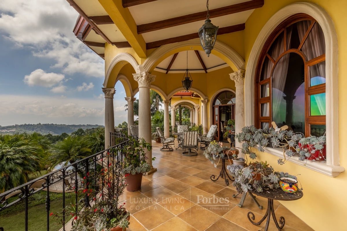 20090 - Luxurious Coffee Estate for Sale in the Mountains of Alajuela