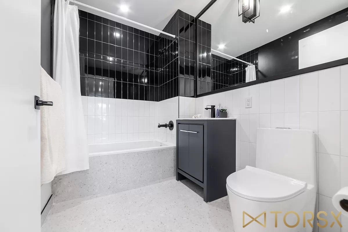 1042 President Street #5F