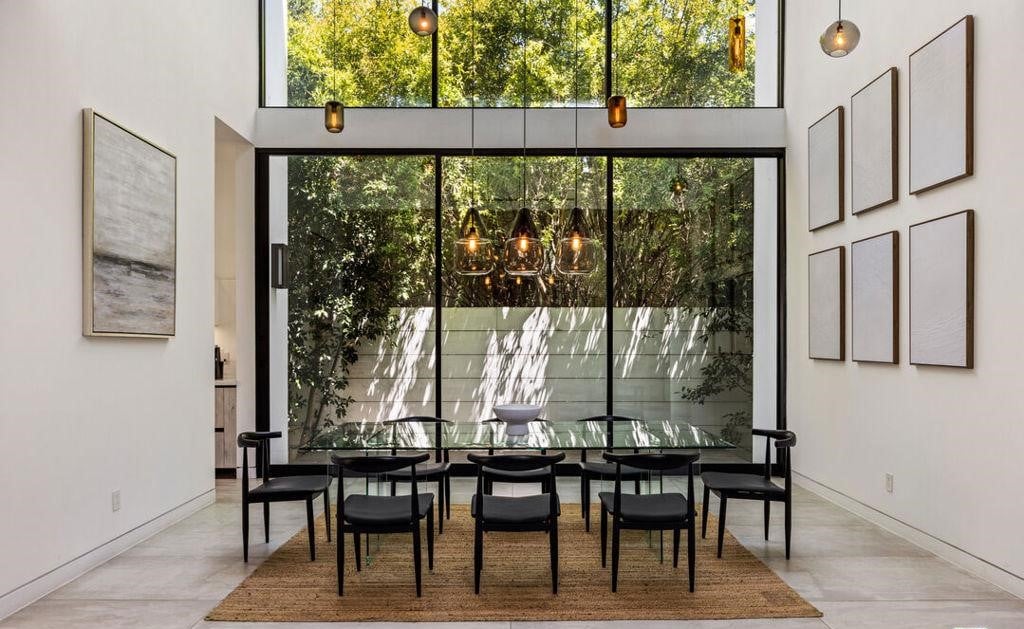 N Edinburgh Avenue, 90048