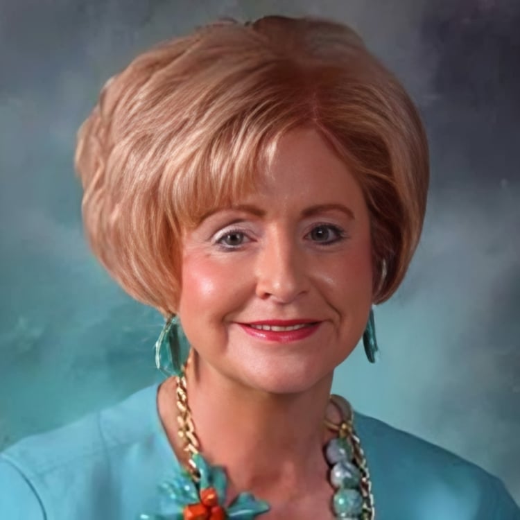 Fay Robinson Pulaski, TN Real Estate Agent Headshot