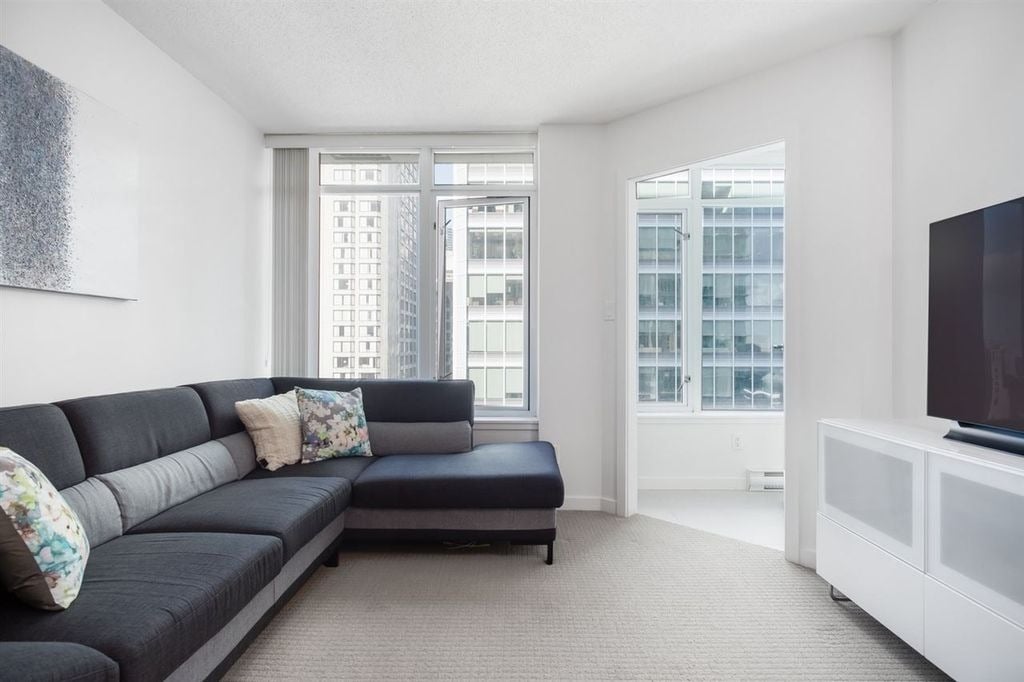 610 Granville St, #1403
