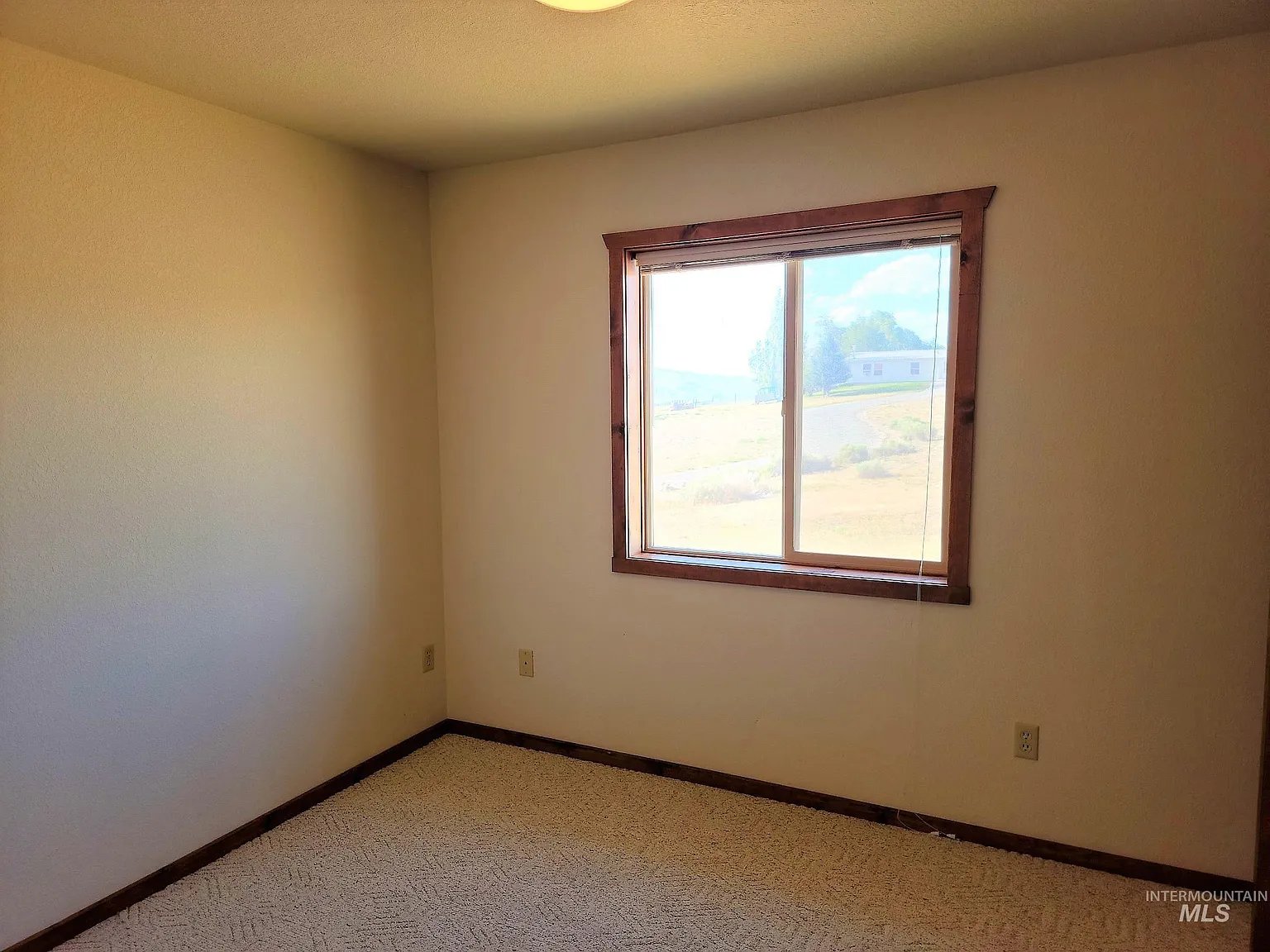 56 Sunflower Rd