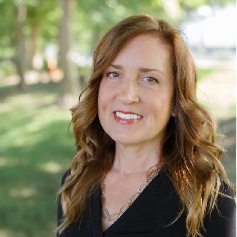 Paula Sargent Charlotte, NC Real Estate Agent Headshot