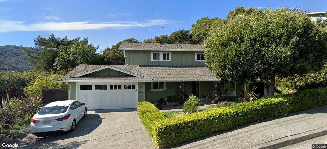 51 Castlewood Dr