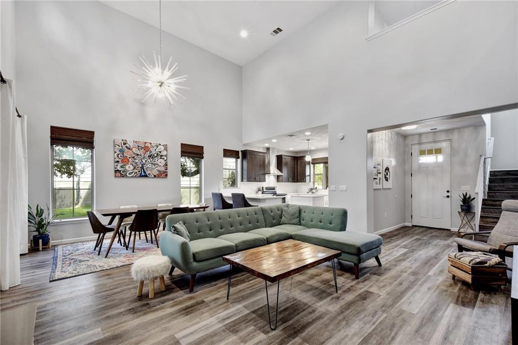 10002 Little Creek Dr