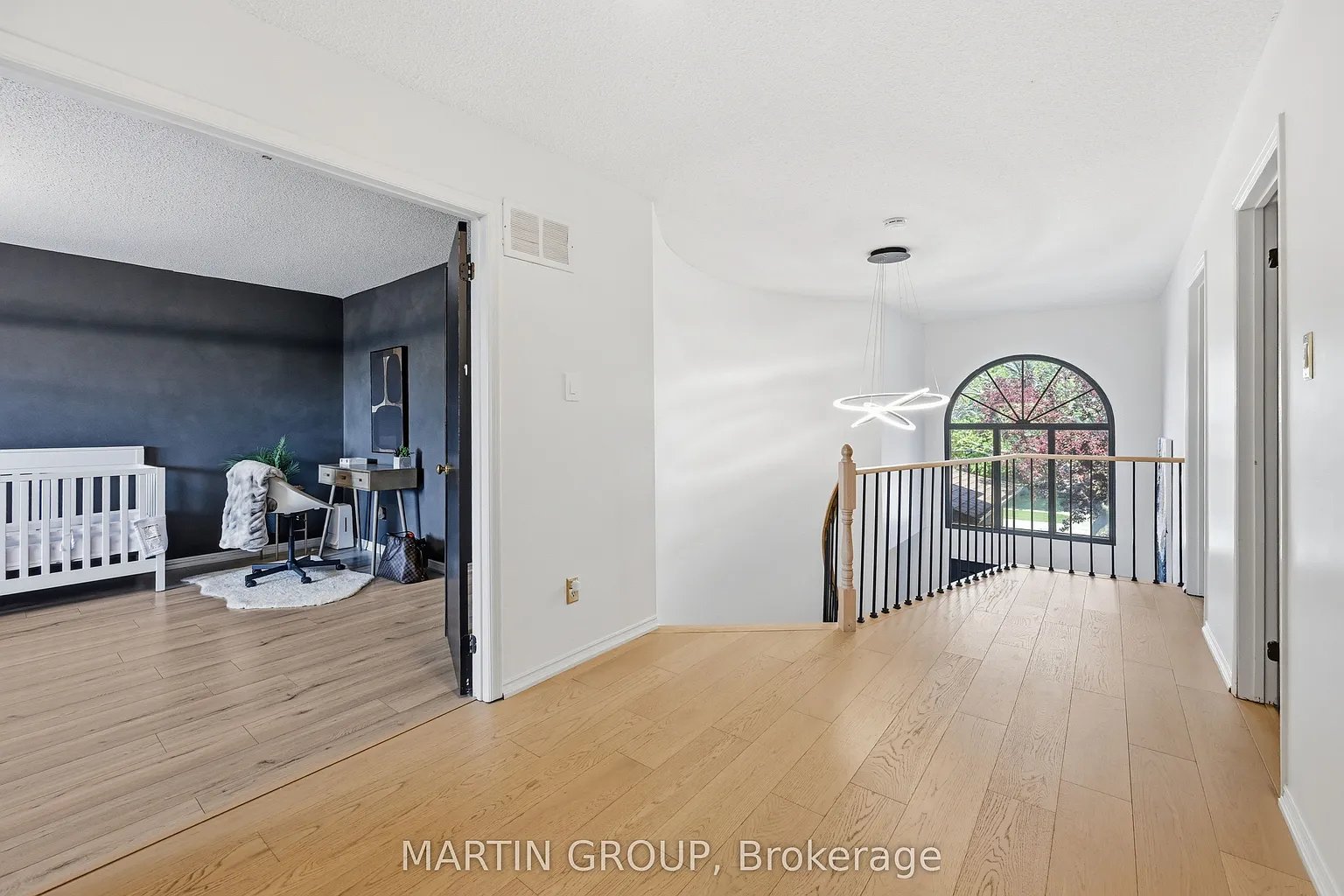 376 Carrier Ln