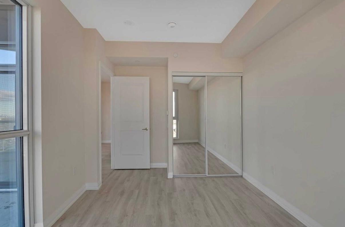 1713-35 Watergarden Drive, Mississauga