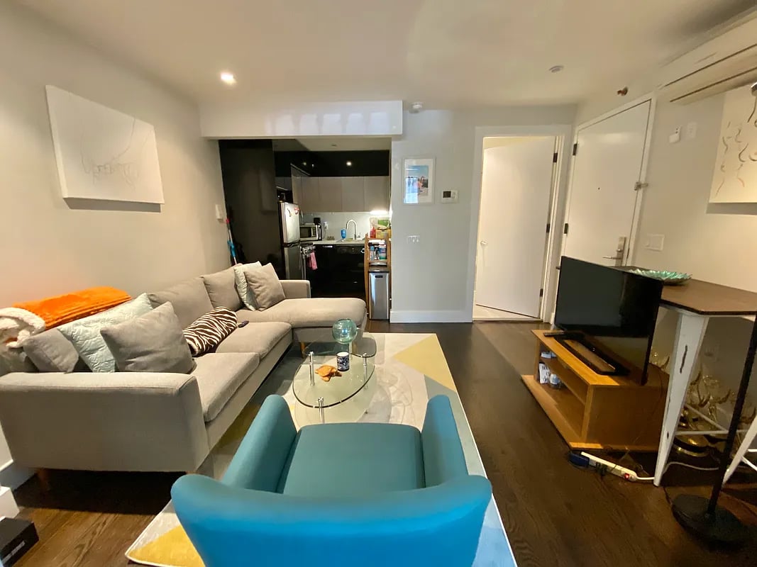 72 Maujer Street 1A